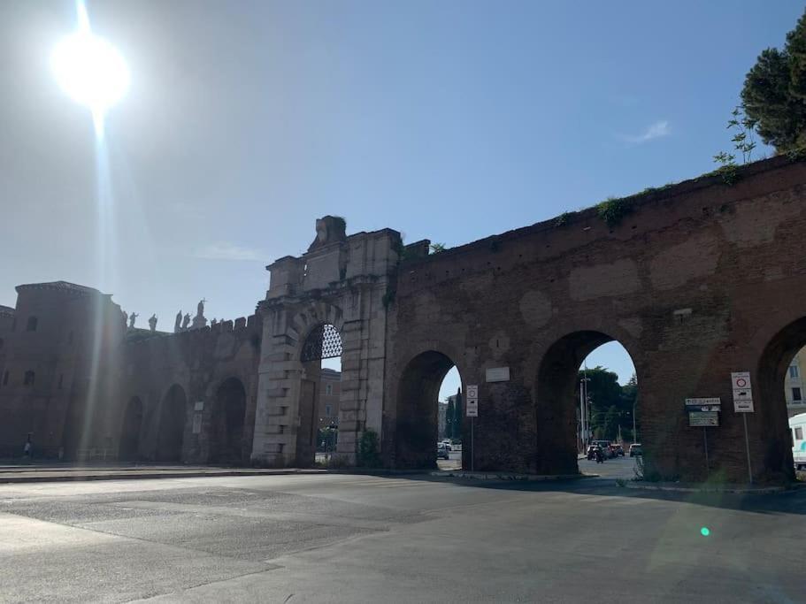 Appartamento Roma San Giovanni Bagian luar foto
